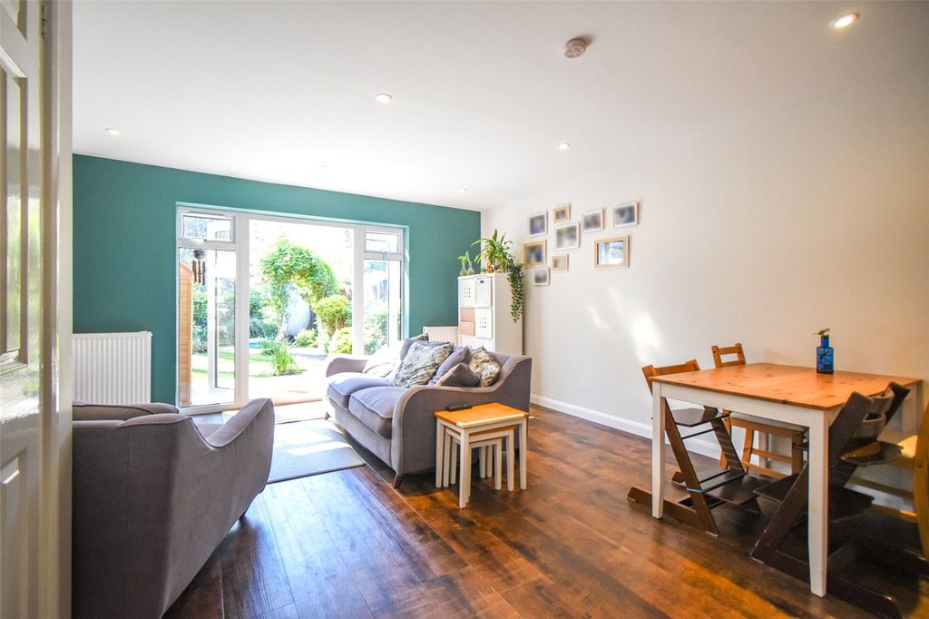 Property photo 3 of 12 Picture No. 03