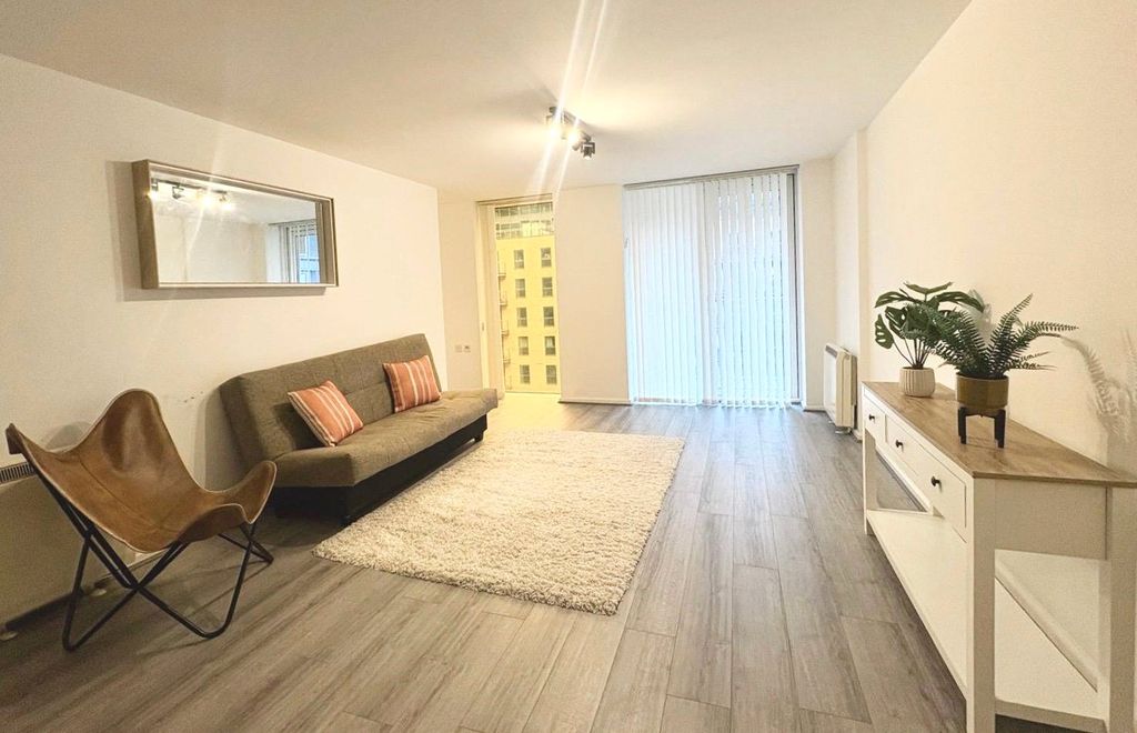 Property photo 2 of 13 Reception Room