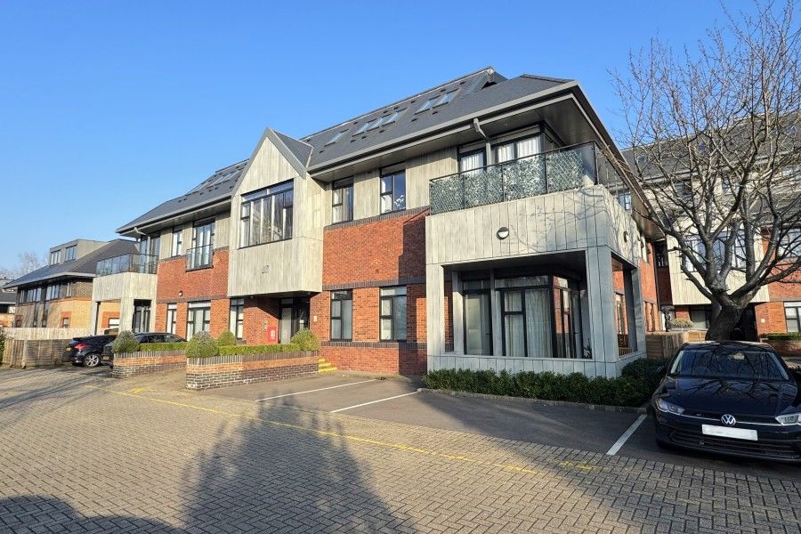 Property photo 1 of 1