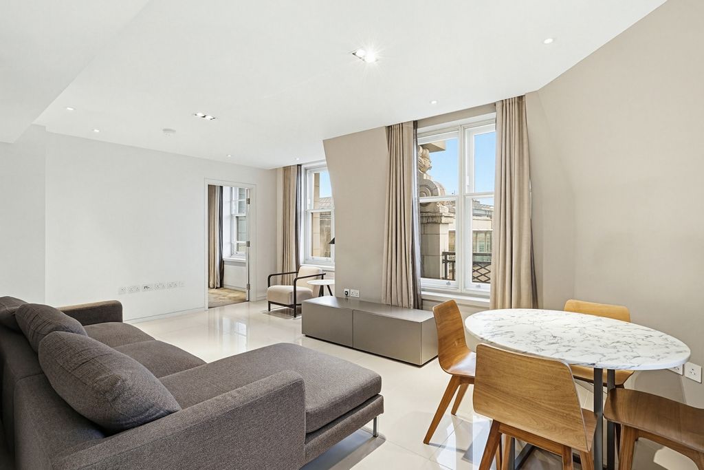 Property photo 2 of 9 7.1, 14 Sherwood ...