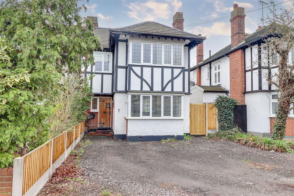 Property photo 1 of 24