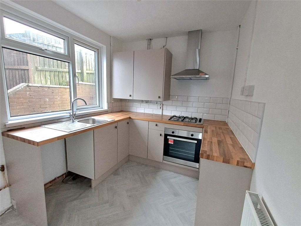 Property photo 3 of 13 Picture No. 09