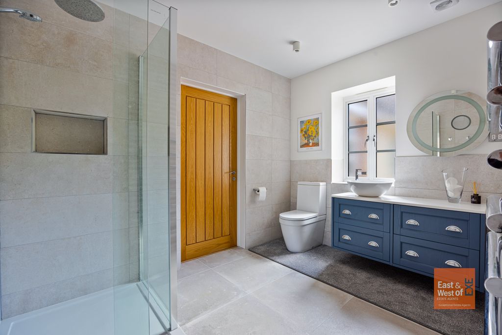 Property photo 3 of 28 A05 - Spinneygate Matford Road Exeter - 260515