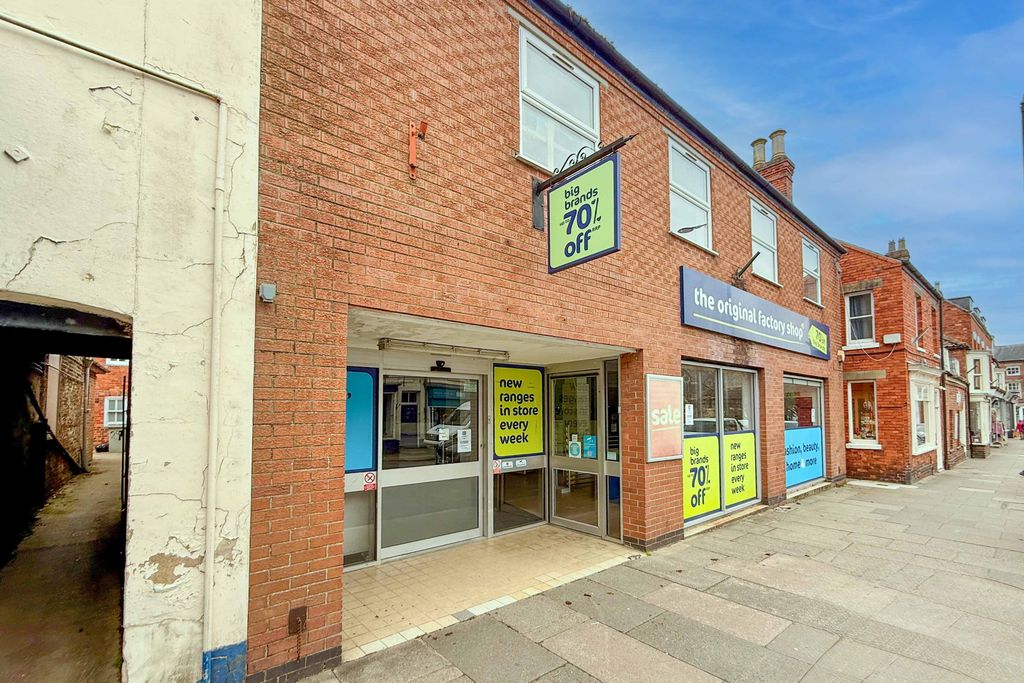 Property photo 2 of 3