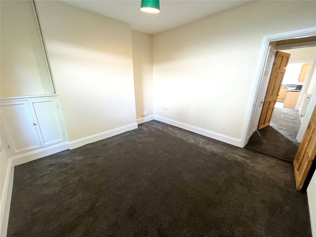 Property photo 3 of 13 Picture No. 20