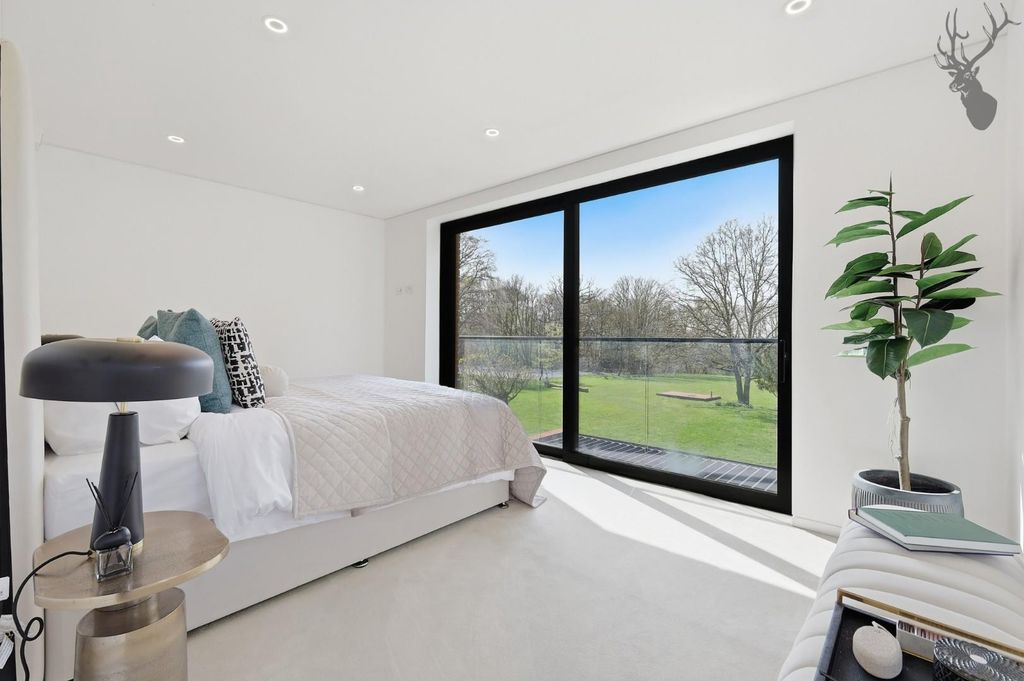 Additional image 21 of 3 bed flat for saleWoodredon House, Epping EN9