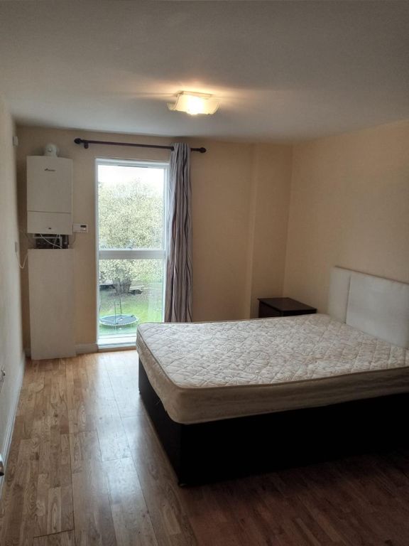 Property photo 3 of 7