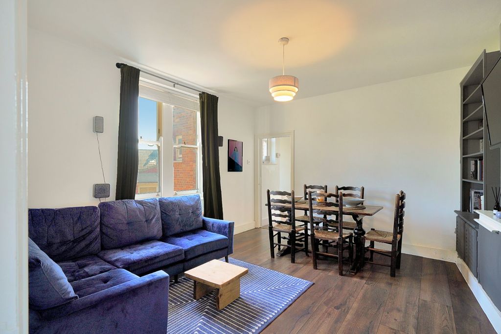 Property photo 1 of 7 Picture No. 05