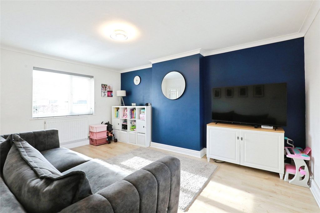 Property photo 2 of 10 Picture No. 02