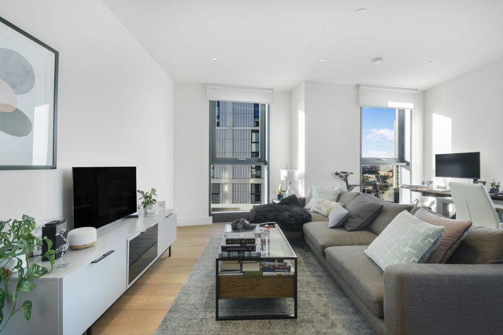 Property photo 1 of 15 Dsc_3895_High