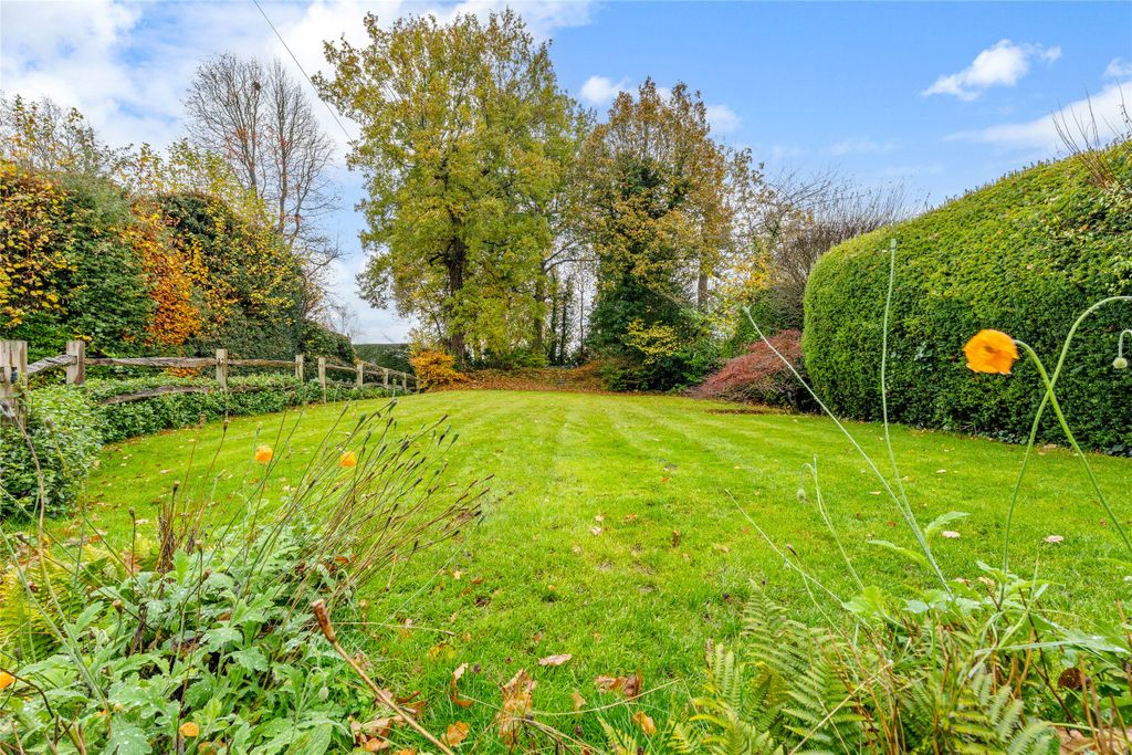 Property photo 2 of 23 Picture No. 22