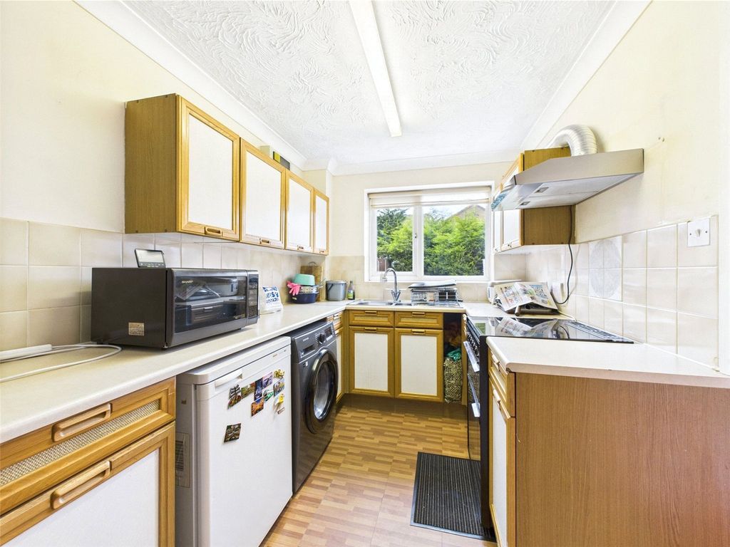 Property photo 3 of 16 Picture No. 03