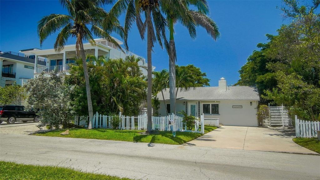 Property photo 2 of 12 <Alttext/>