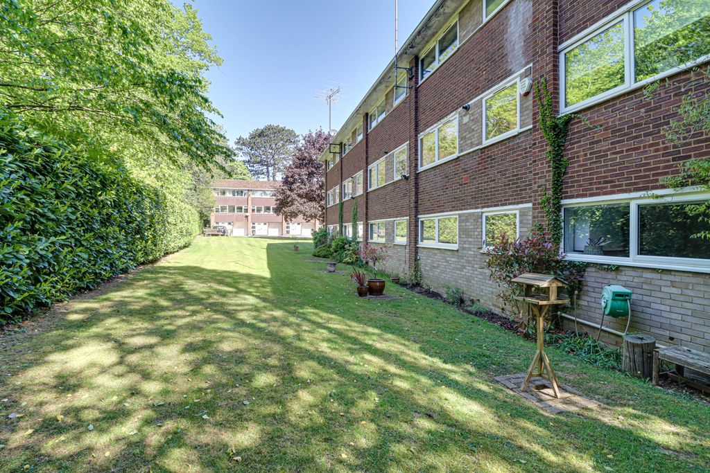 Additional image 17 of 3 bed terraced house for saleOld Rectory Close, Harpenden AL5