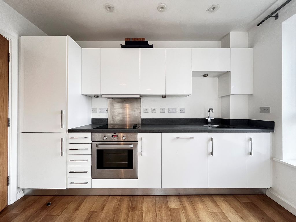 Property photo 2 of 13