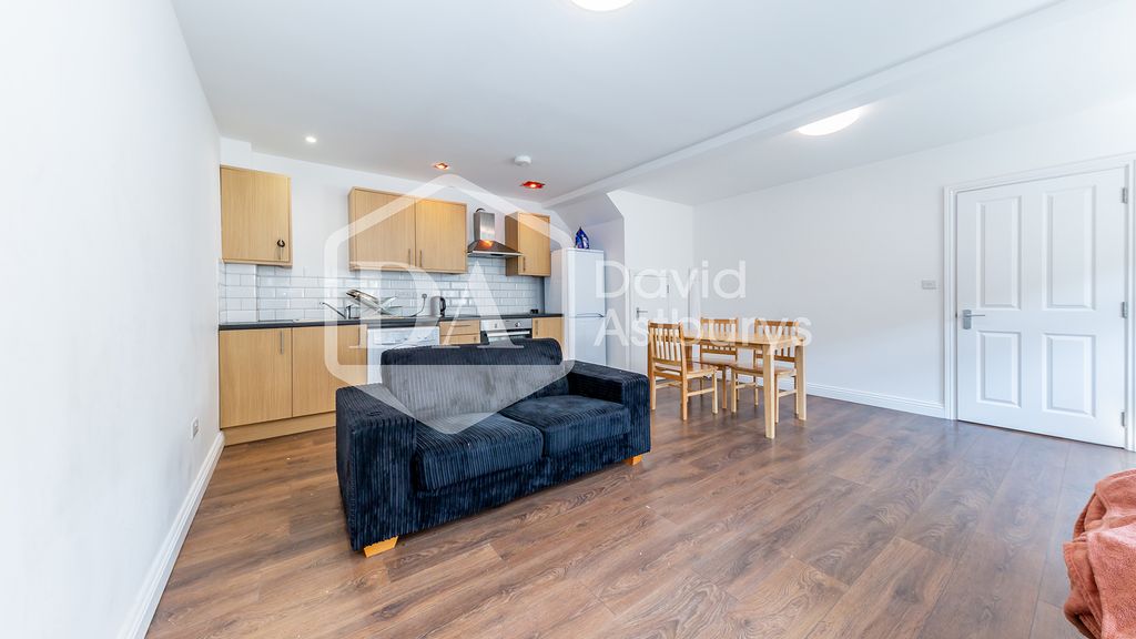 Property photo 1 of 4 356A7786