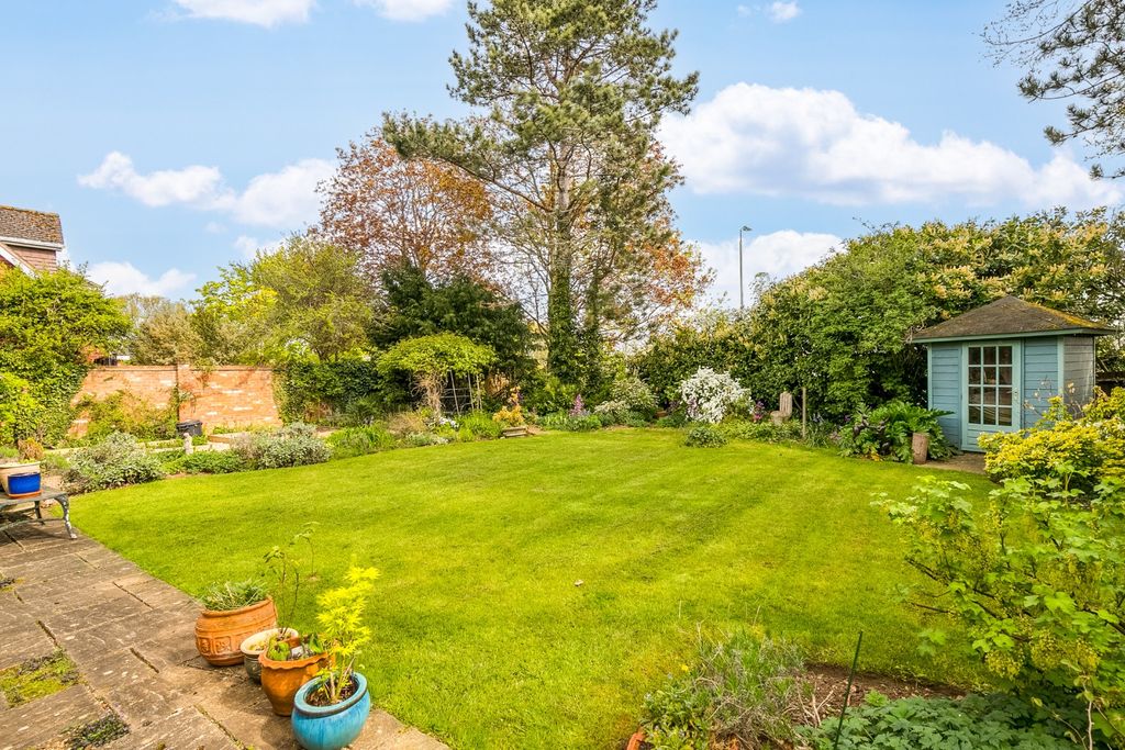Property photo 3 of 31 4971406