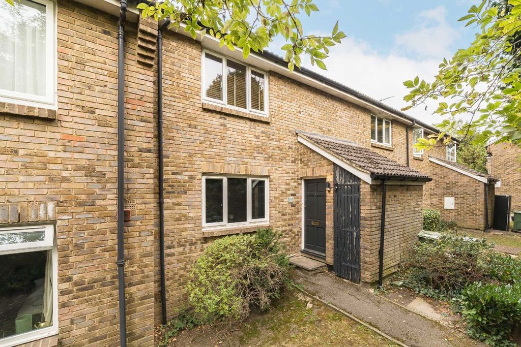 Property photo 1 of 6