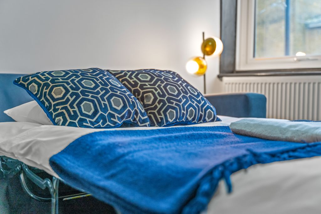 Property photo 1 of 3