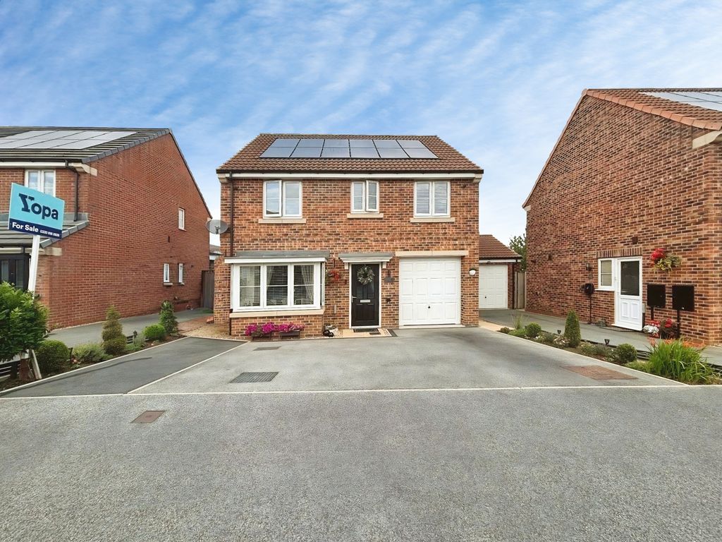Property photo 1 of 34 External