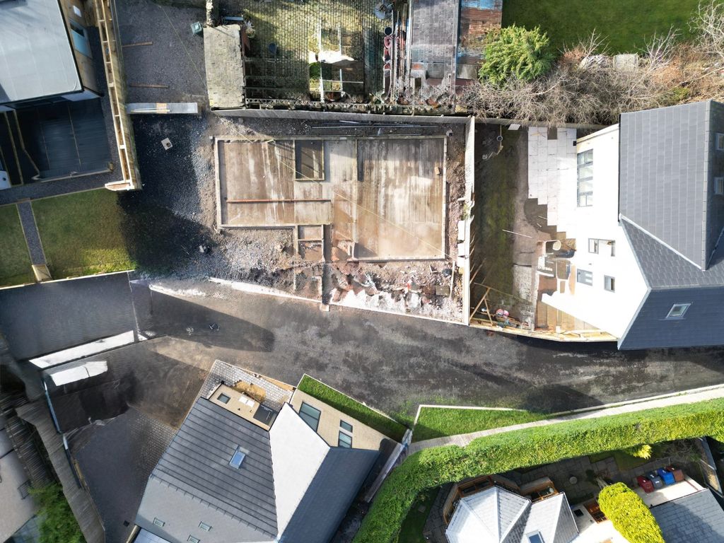 Property photo 3 of 12 3811564