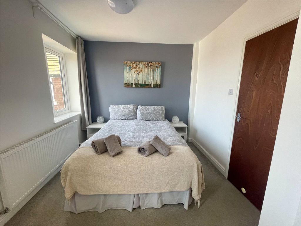 Additional image 19 of 2 bed flat for saleSouth Marine Drive, Bridlington, East Yorkshire YO15