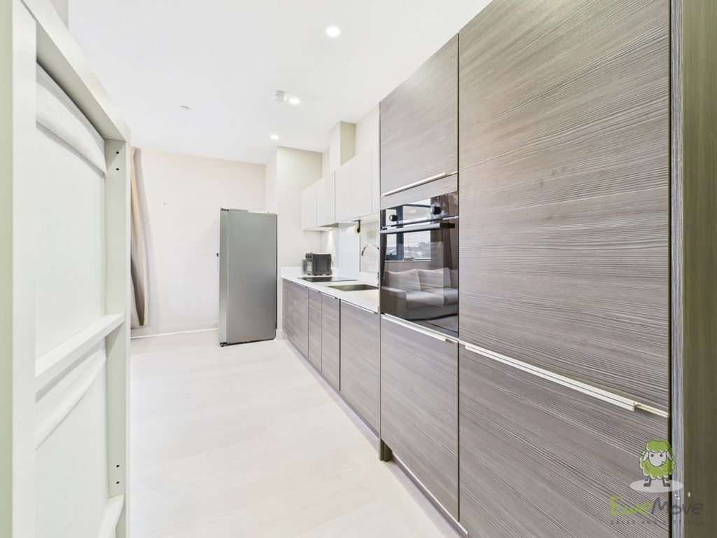 Additional image 8 of 2 bed flat for saleGreenleigh Court, Dawsons Square, Pudsey LS28
