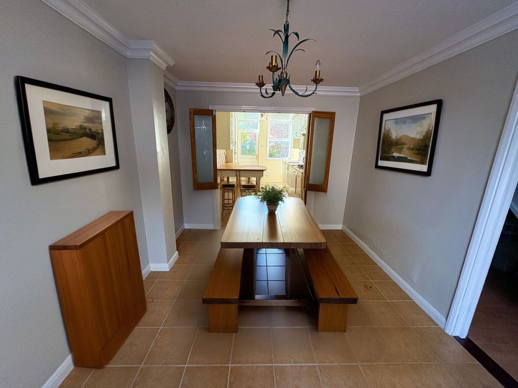 Property photo 2 of 10 Photo 1