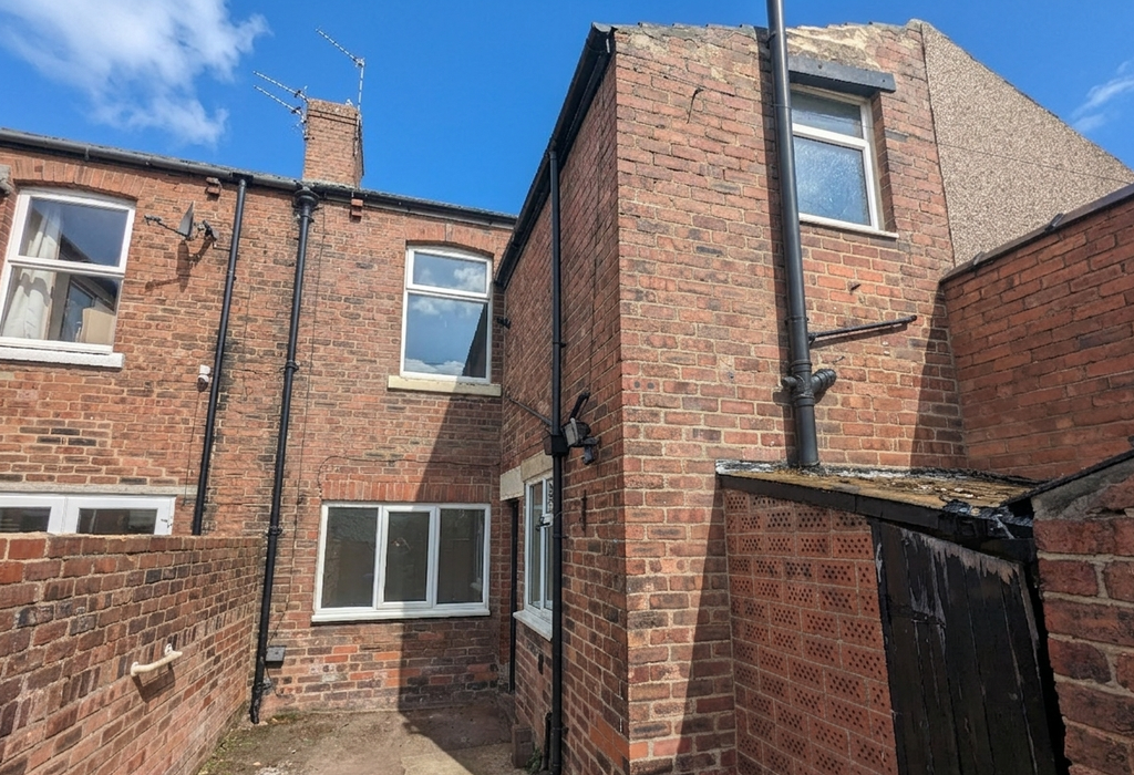 Property photo 2 of 13