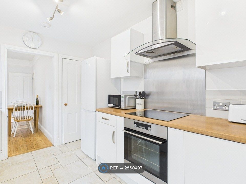 Property photo 1 of 26 Kitchen