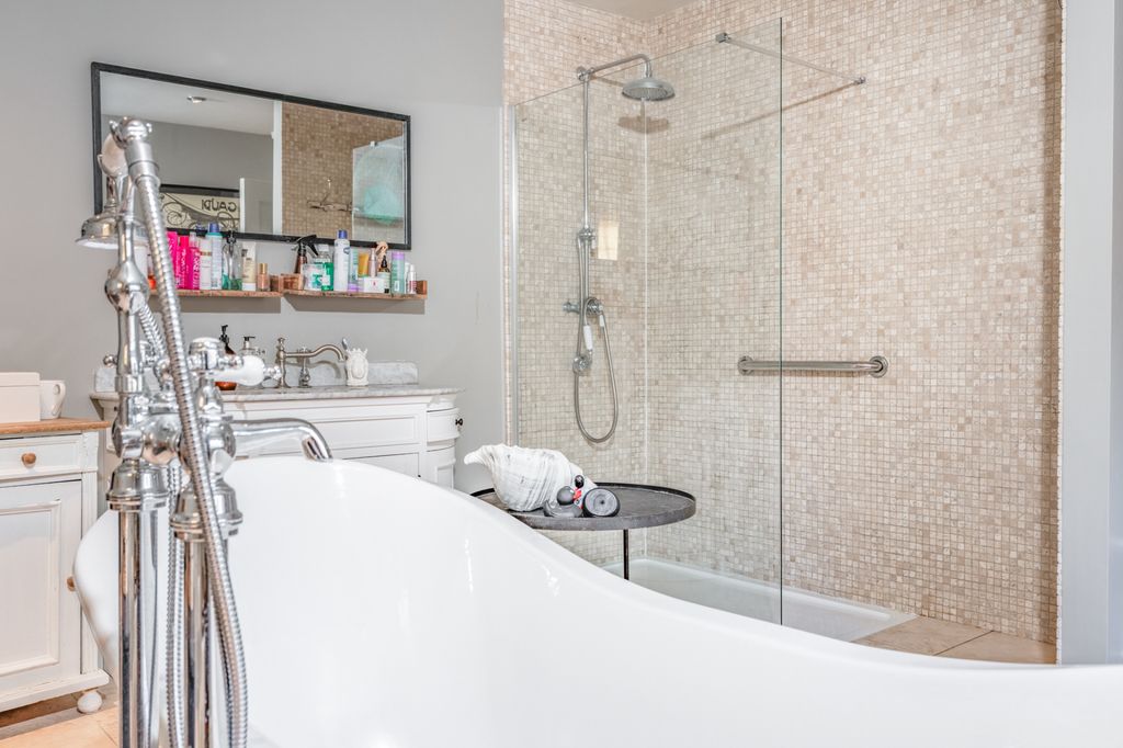 Additional image 24 of 9 bed detached house for saleBirmingham Road, Allesley, Coventry CV5