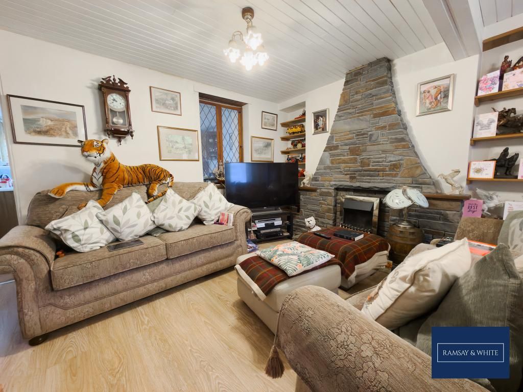 Property photo 2 of 10 Photo 2