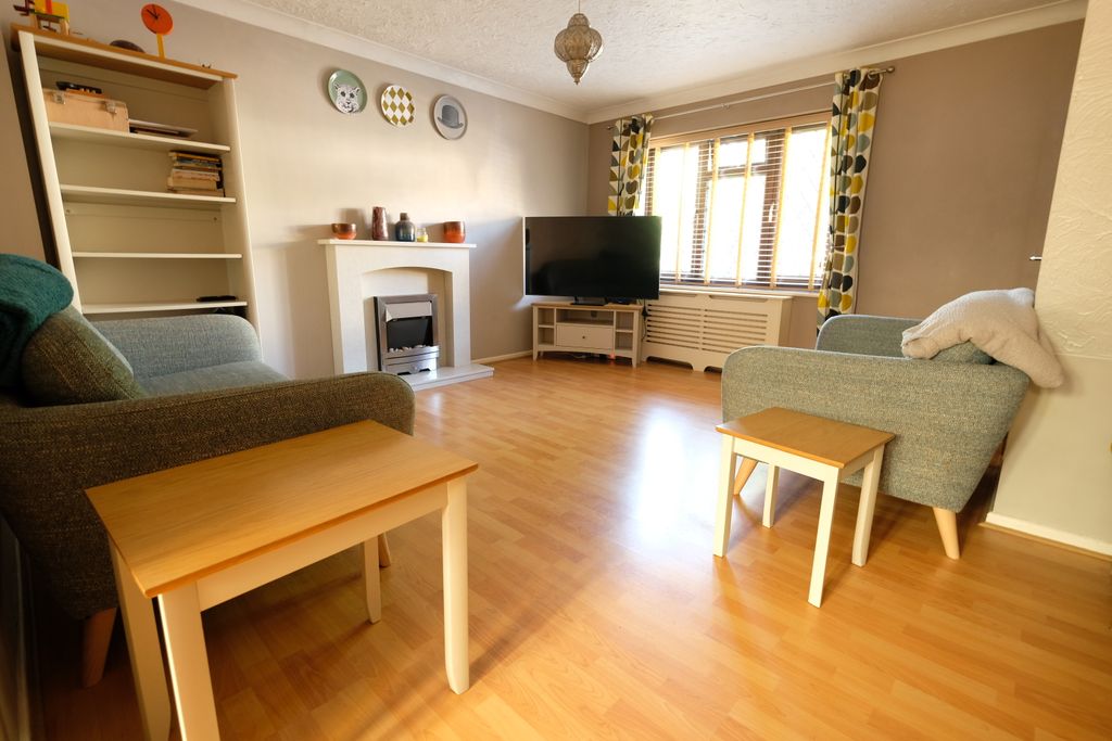 Property photo 3 of 10