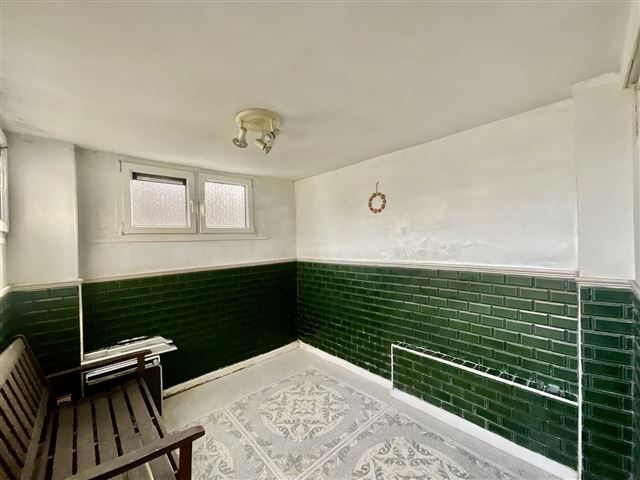 Property photo 2 of 21 Porch