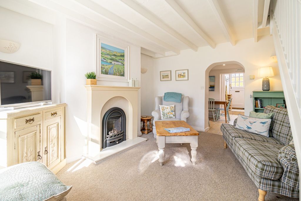 Property photo 2 of 21 4625705