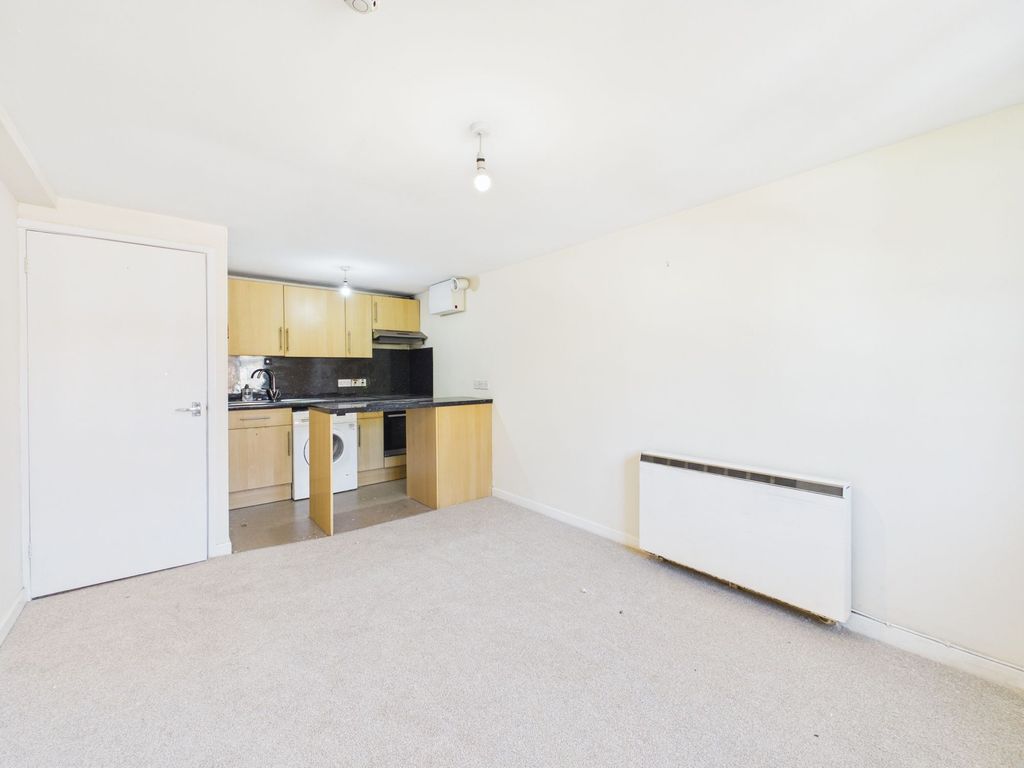 Property photo 2 of 7