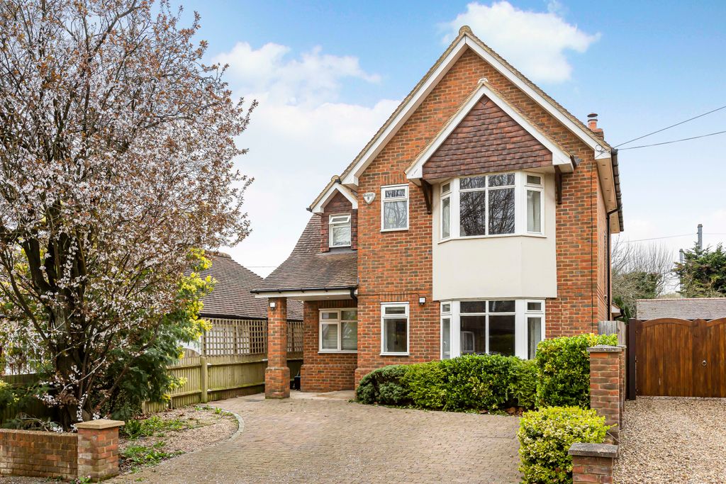 Property photo 1 of 28 Front View