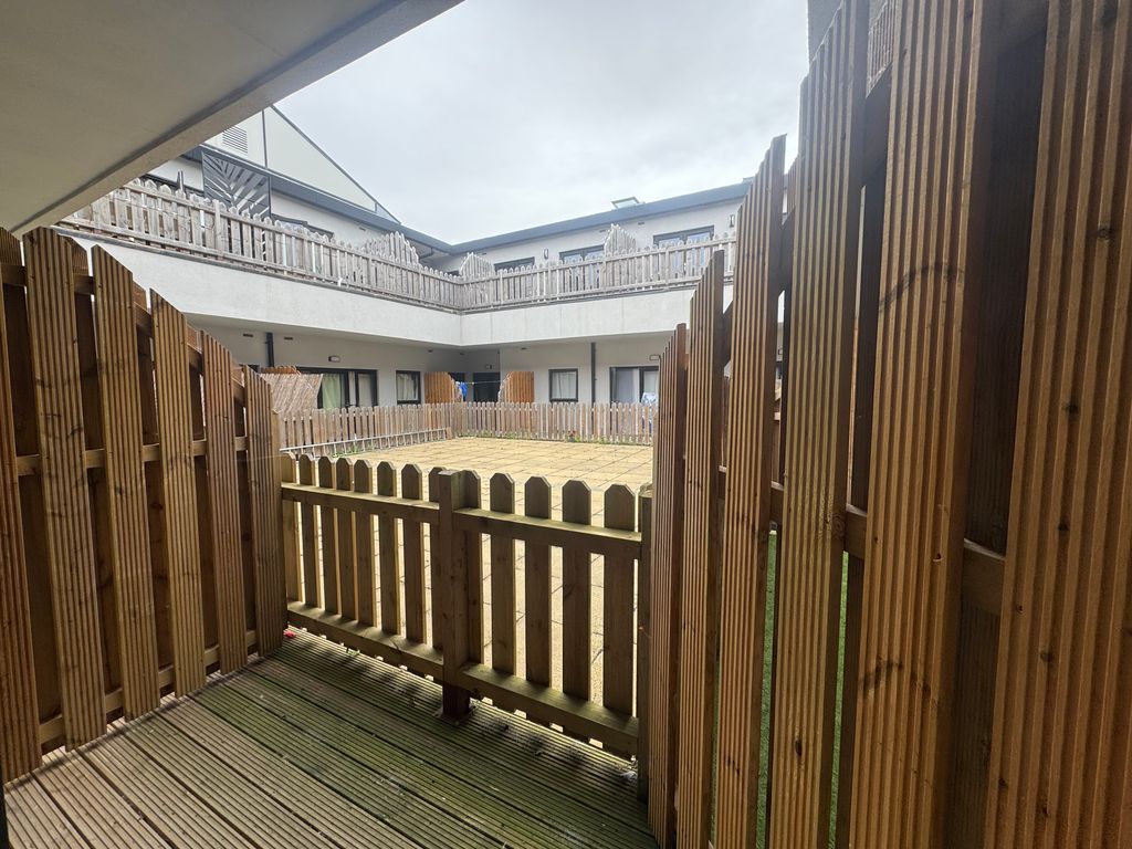 Property photo 1 of 6 Front