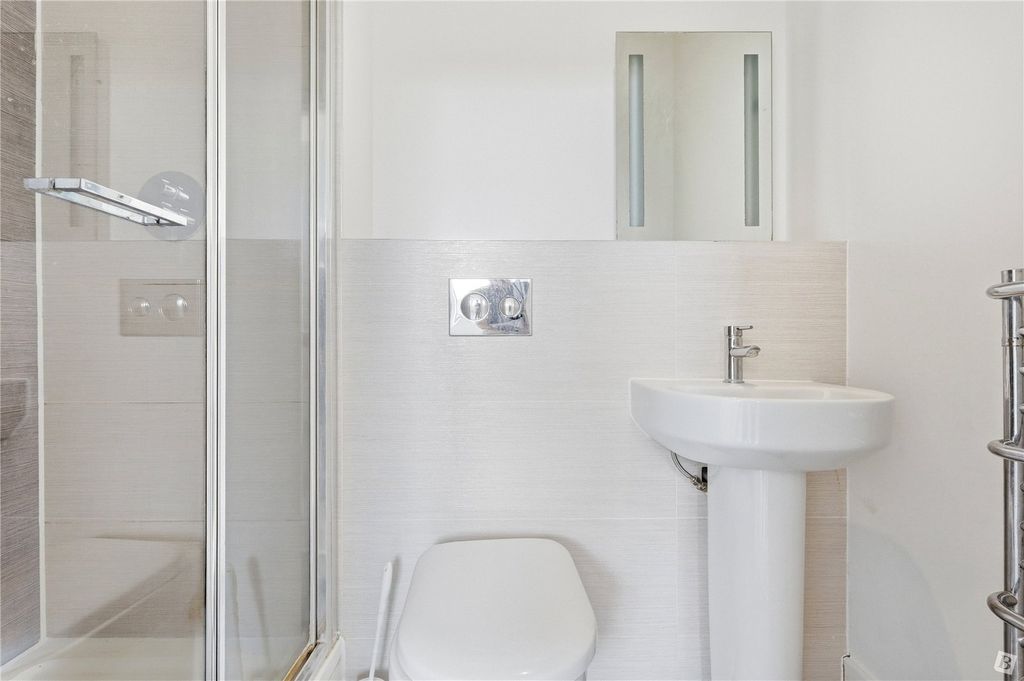 Property photo 3 of 18 Shower Room