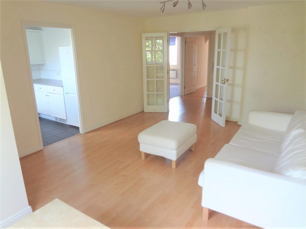 Property photo 3 of 9