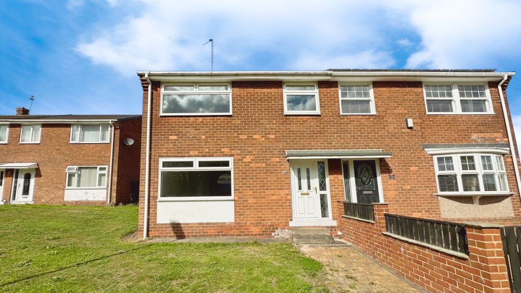 Property photo 1 of 17 External