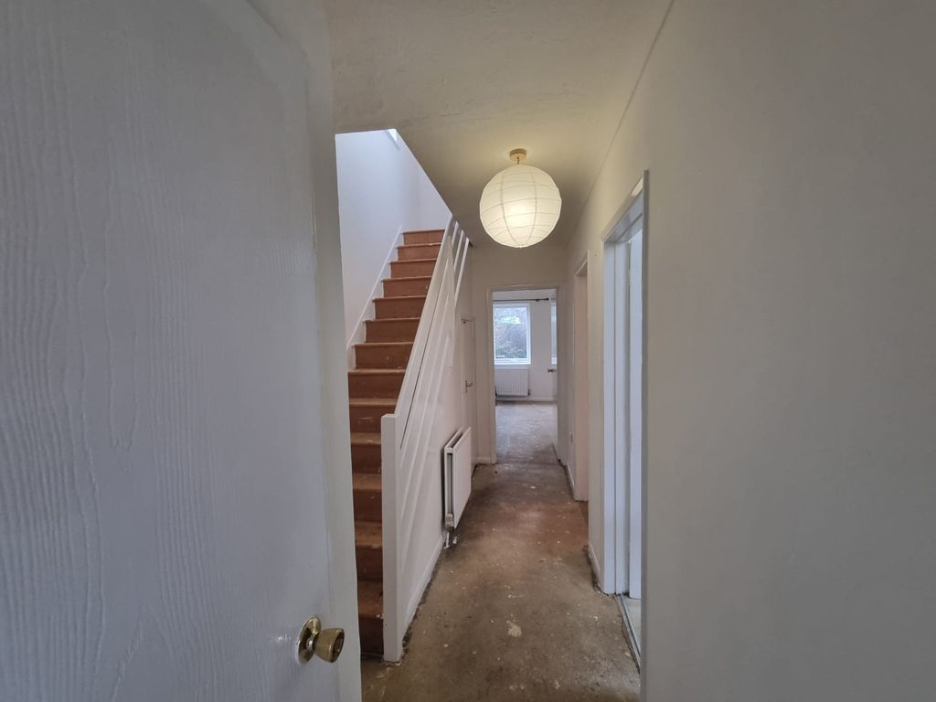 Property photo 3 of 14 Gallery