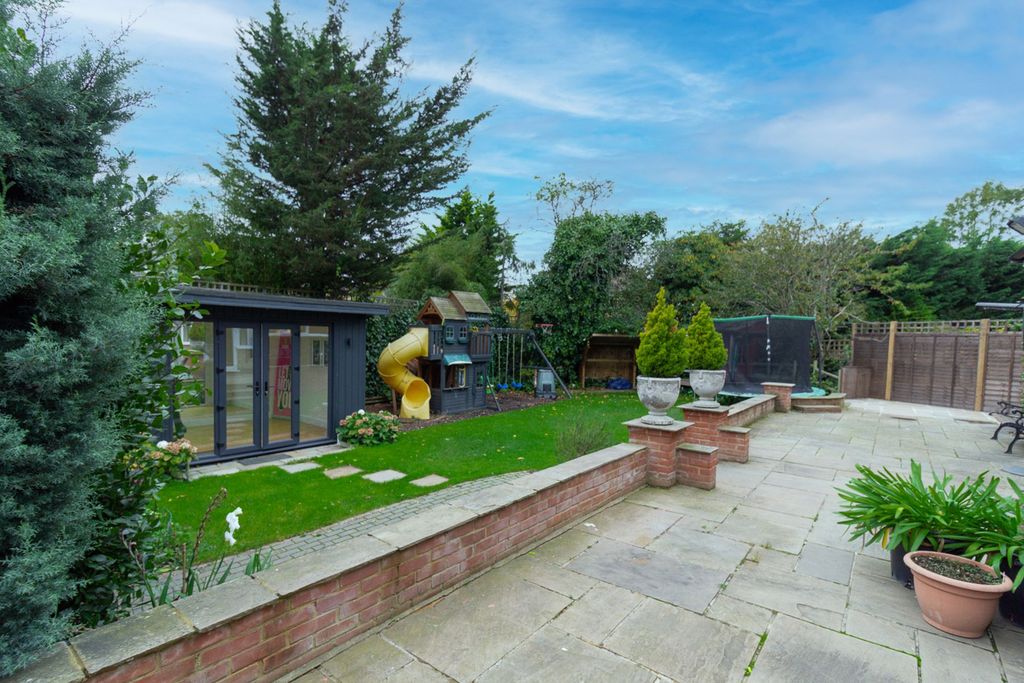 Additional image 15 of 5 bed detached house for saleOakleigh Gardens, Edgware HA8