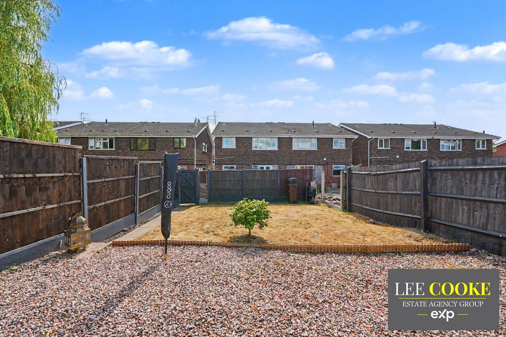 Property photo 3 of 24