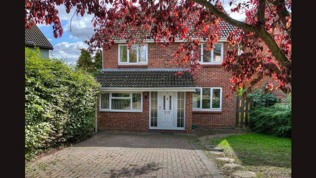 Property photo 1 of 8