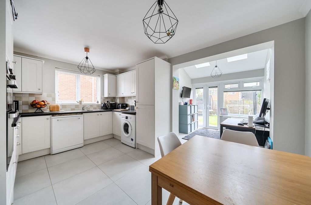 Property photo 2 of 11 1433902769c6c62729Ea0