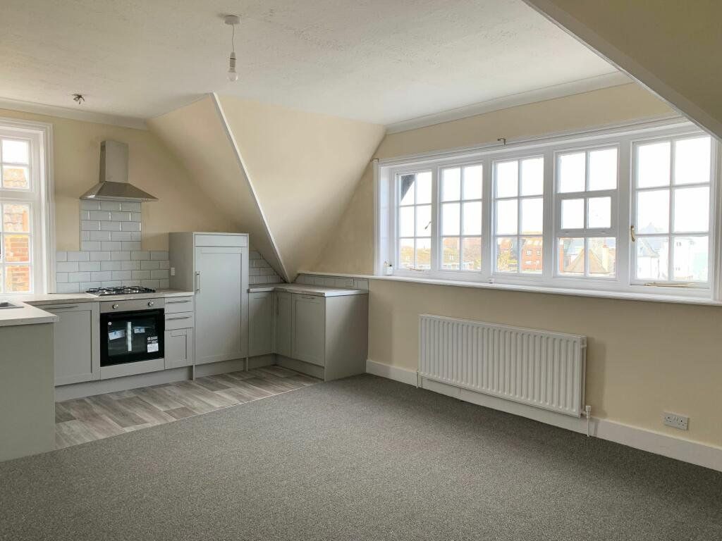 Property photo 2 of 13 Picture No. 02