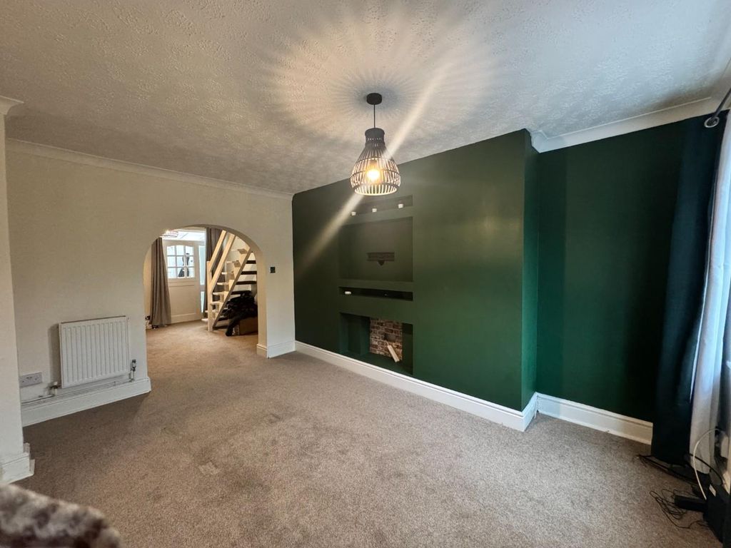 Property photo 2 of 9 Img_8233.Jpg