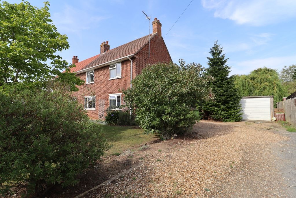 Property photo 1 of 28 4387860