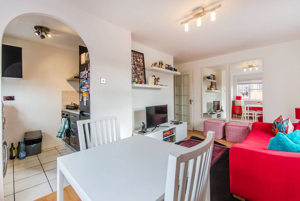 Property photo 1 of 7